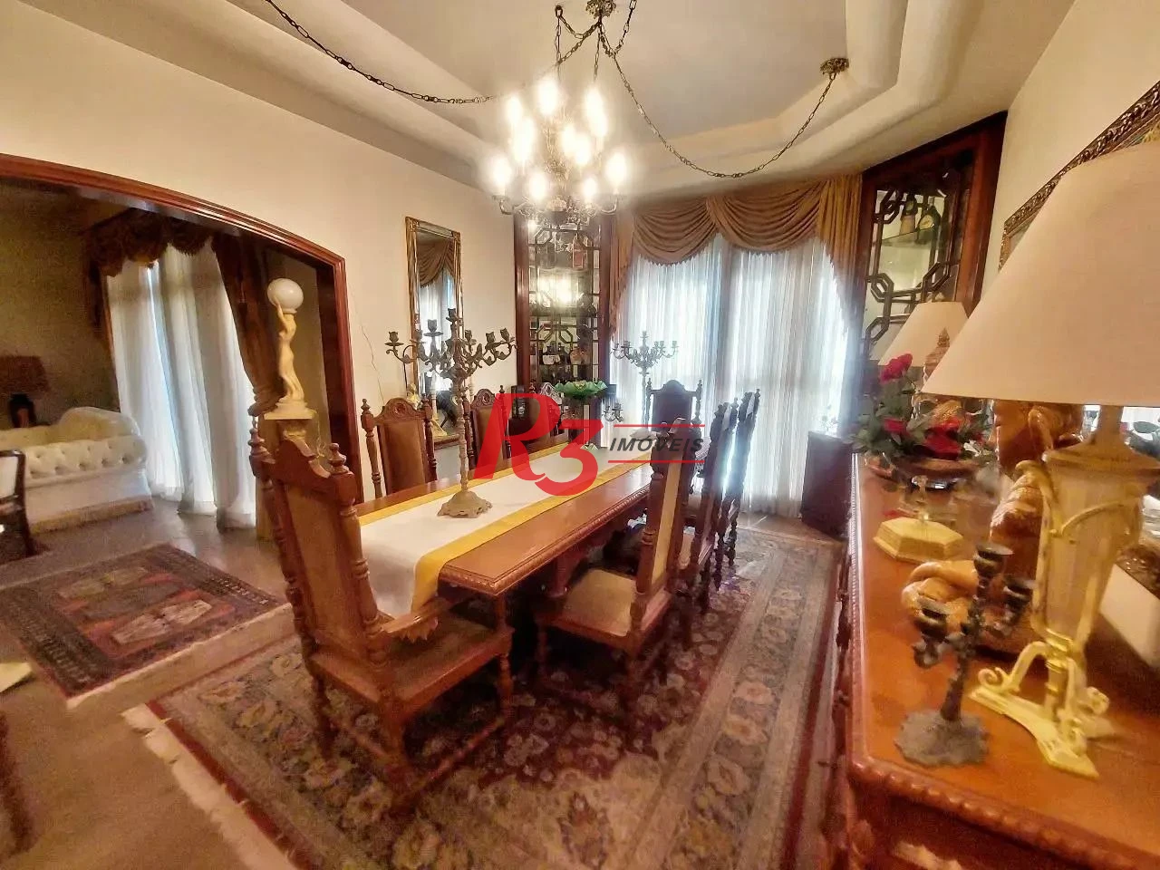 Apartamento com 3 dormitórios à venda, 261 m² por R$ 1.596.000,00 - Gonzaga - Santos/SP