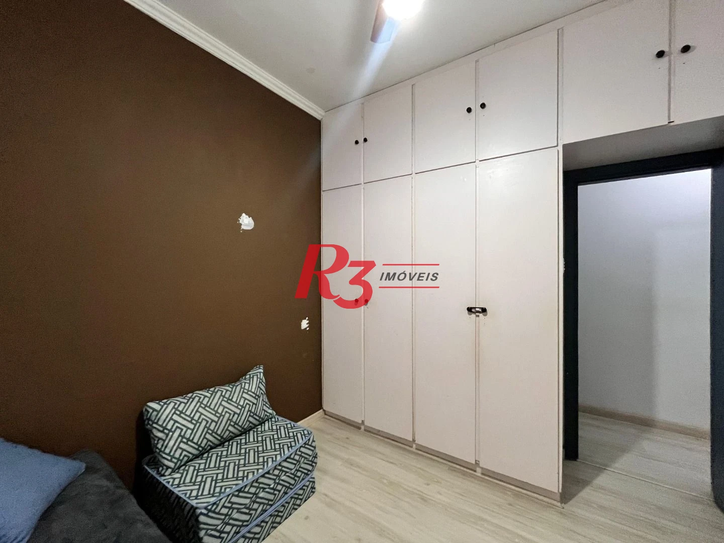 Apartamento com 2 dormitórios à venda, 87 m² por R$ 440.000,00 - Gonzaga - Santos/SP