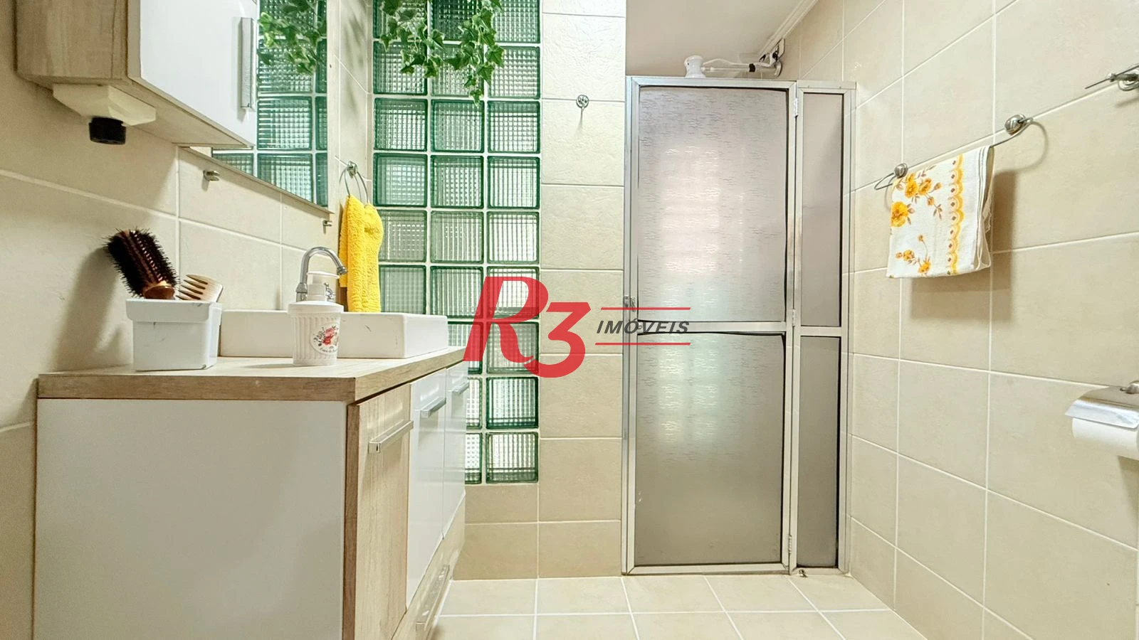 Apartamento com 2 dormitórios à venda, 99,46 m² por R$ 810.000 - Gonzaga - Santos/SP