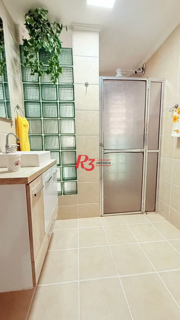 Apartamento com 2 dormitórios à venda, 99,46 m² por R$ 810.000 - Gonzaga - Santos/SP