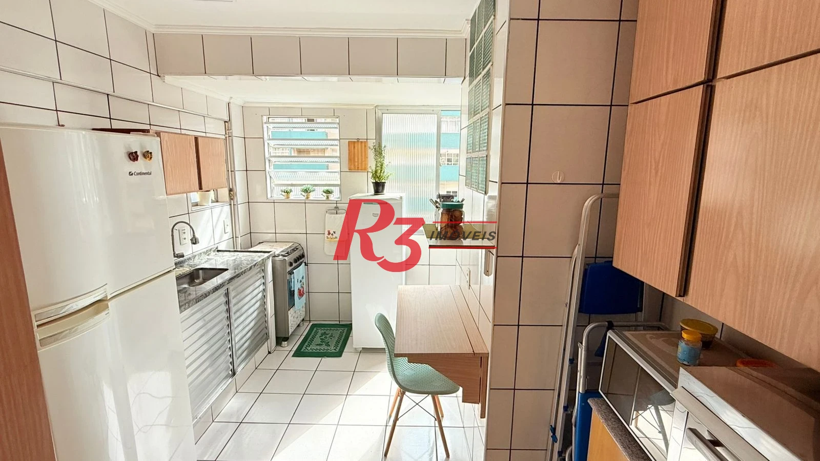 Apartamento com 2 dormitórios à venda, 99,46 m² por R$ 810.000 - Gonzaga - Santos/SP