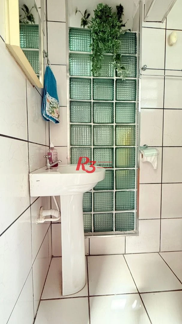 Apartamento com 2 dormitórios à venda, 99,46 m² por R$ 810.000 - Gonzaga - Santos/SP