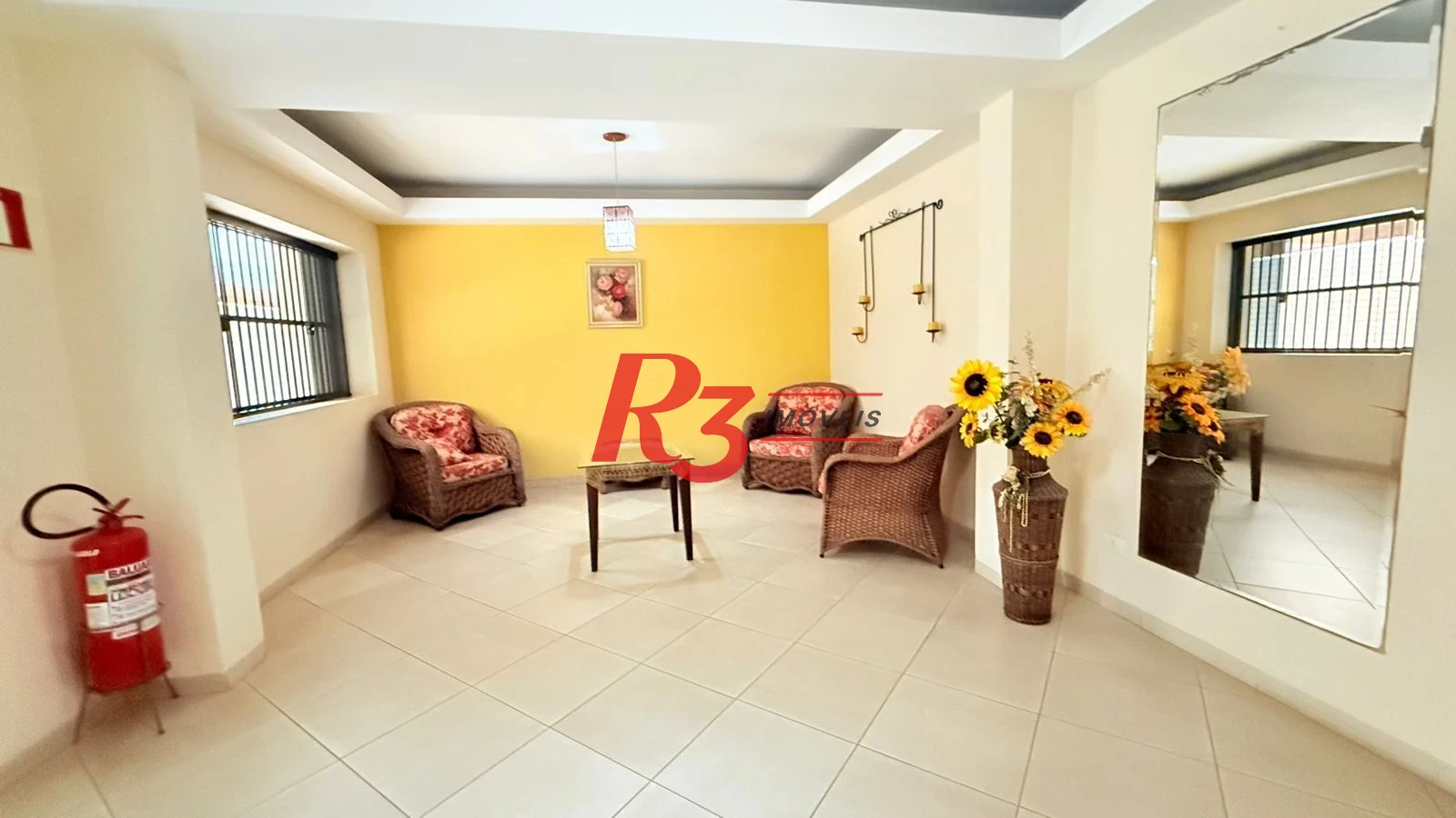 Apartamento com 2 dormitórios à venda, 99,46 m² por R$ 810.000 - Gonzaga - Santos/SP