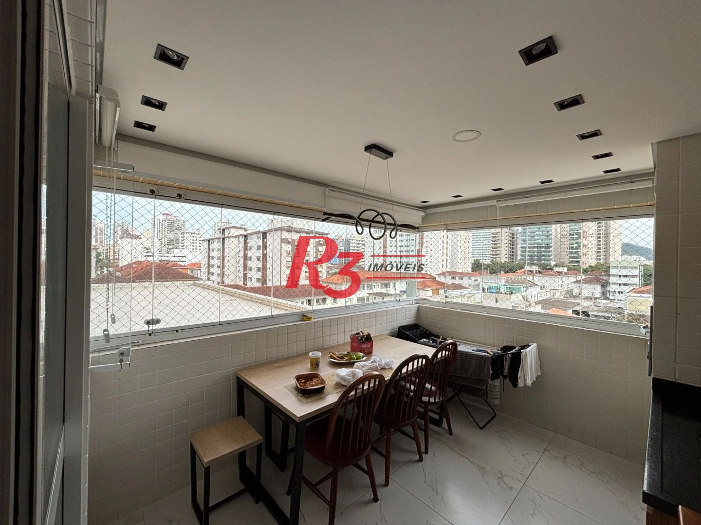 Apartamento com 3 dormitórios à venda, 81 m² por R$ 1.170.000,00 - Boqueirão - Santos/SP