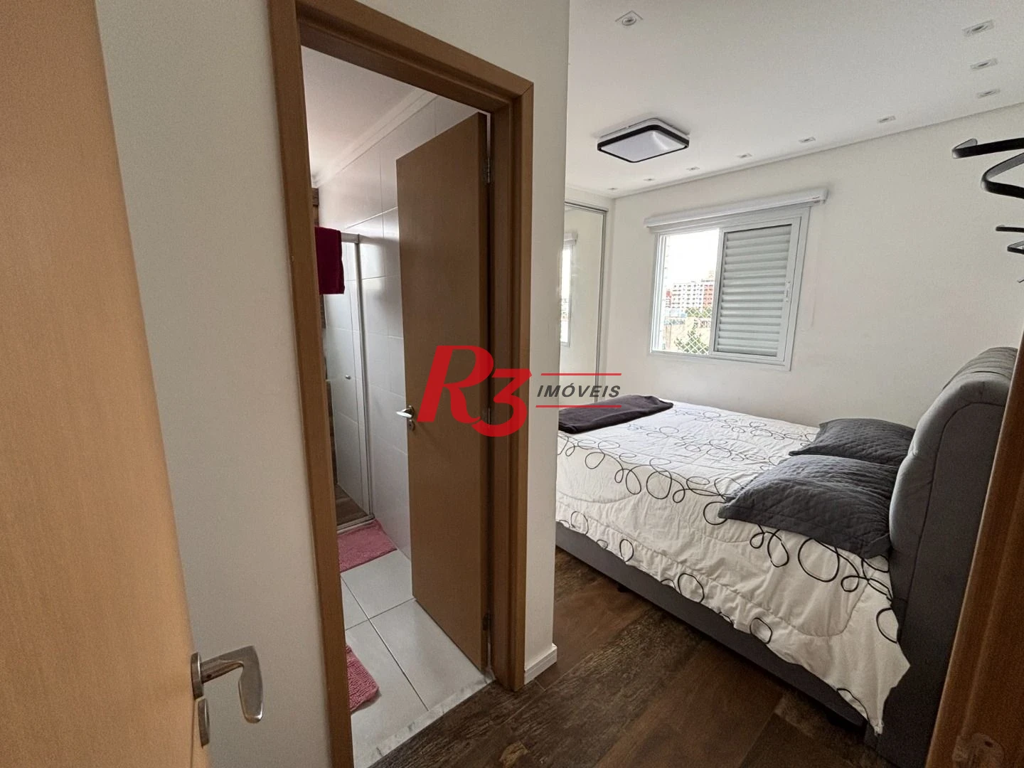 Apartamento com 3 dormitórios à venda, 81 m² por R$ 1.170.000,00 - Boqueirão - Santos/SP