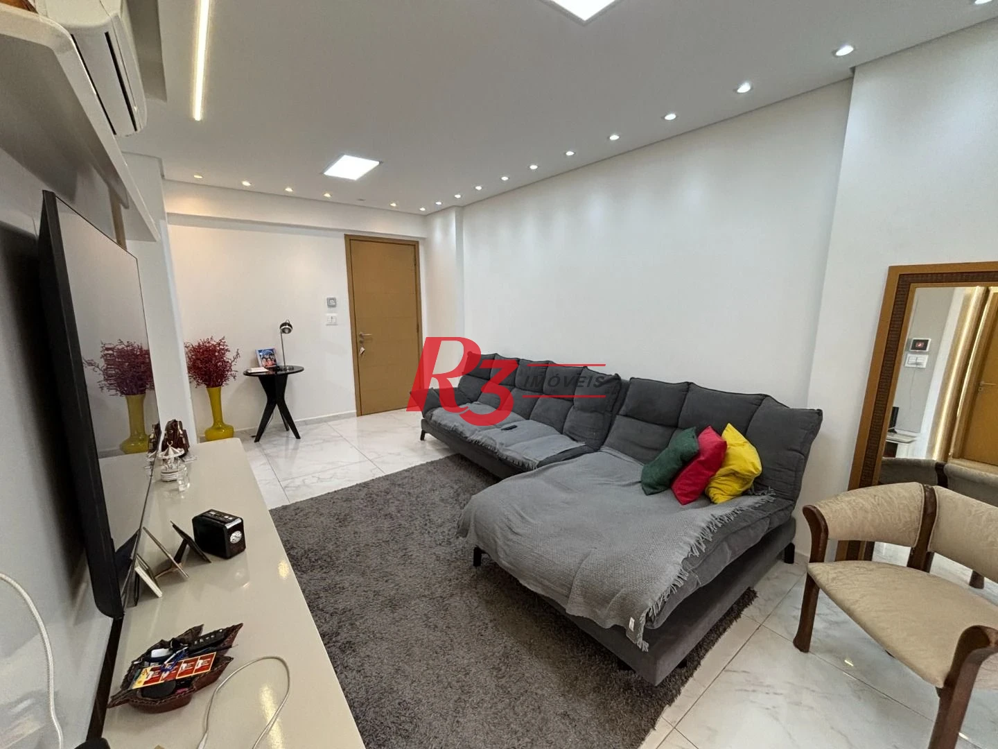 Apartamento com 3 dormitórios à venda, 81 m² por R$ 1.170.000,00 - Boqueirão - Santos/SP