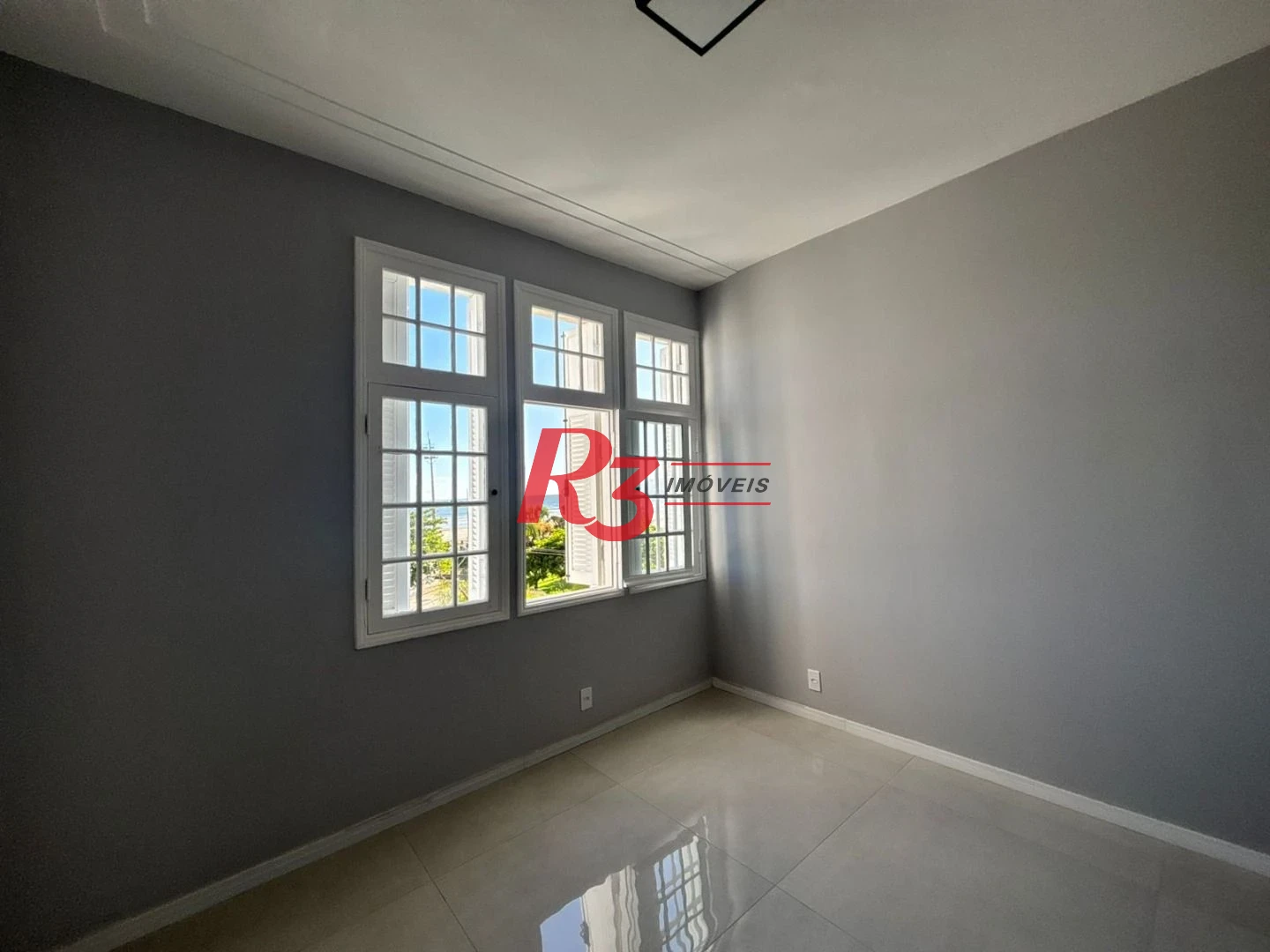 Apartamento à venda, 83 m² por R$ 780.000,00 - Gonzaga - Santos/SP