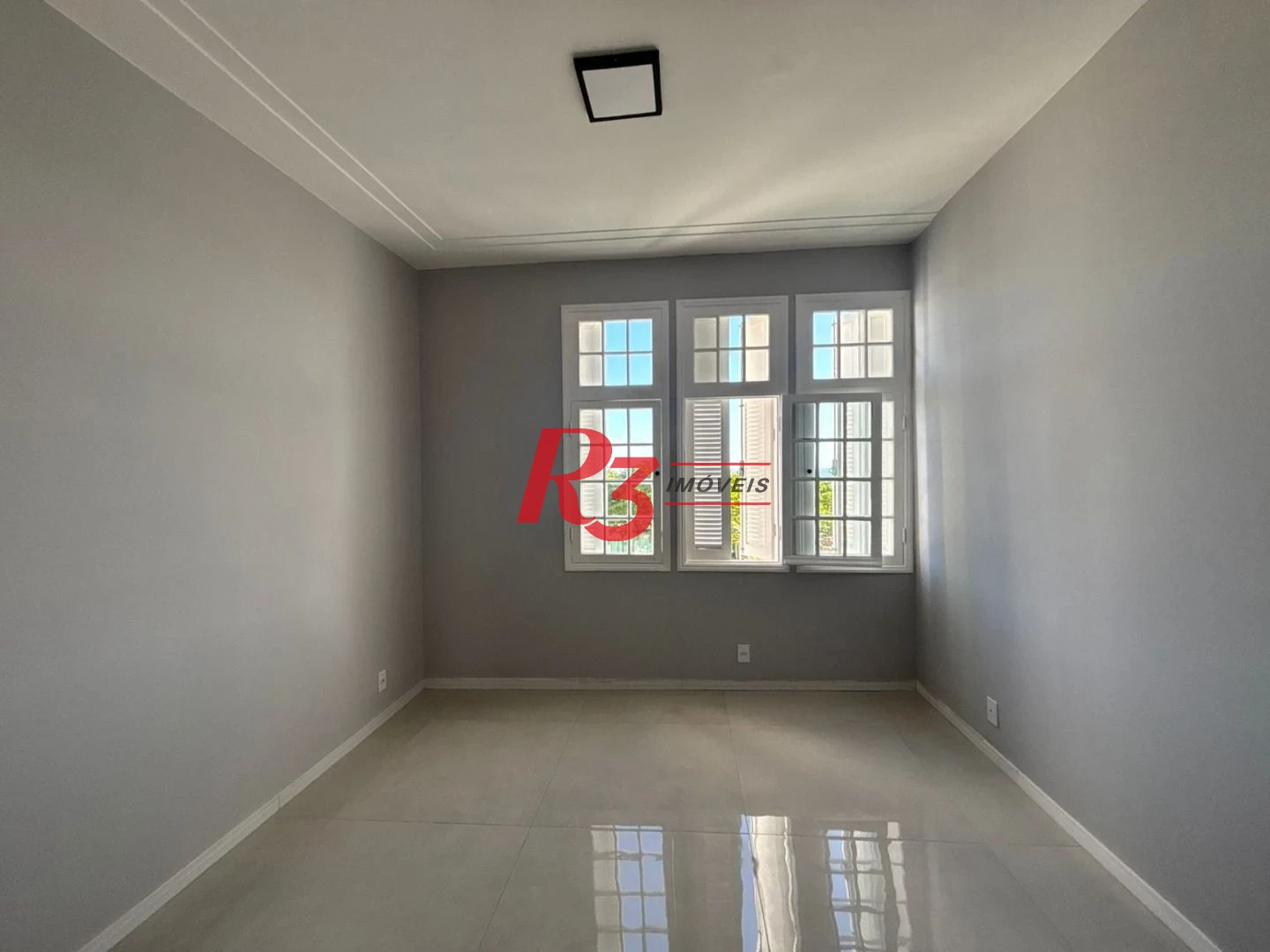 Apartamento à venda, 83 m² por R$ 780.000,00 - Gonzaga - Santos/SP