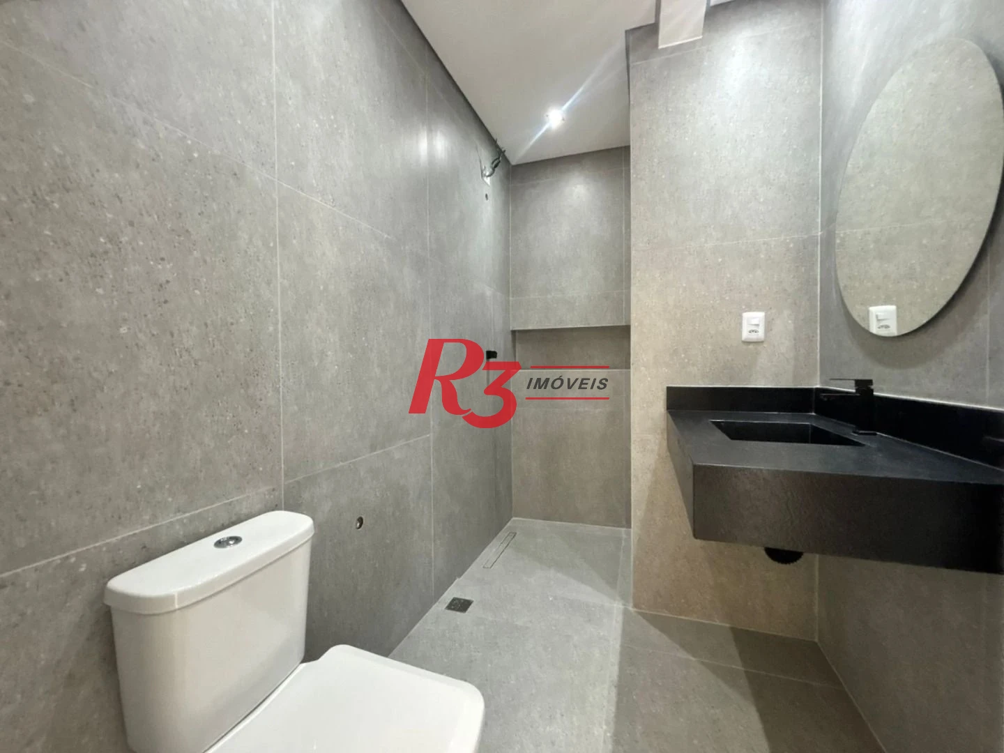 Apartamento à venda, 83 m² por R$ 780.000,00 - Gonzaga - Santos/SP