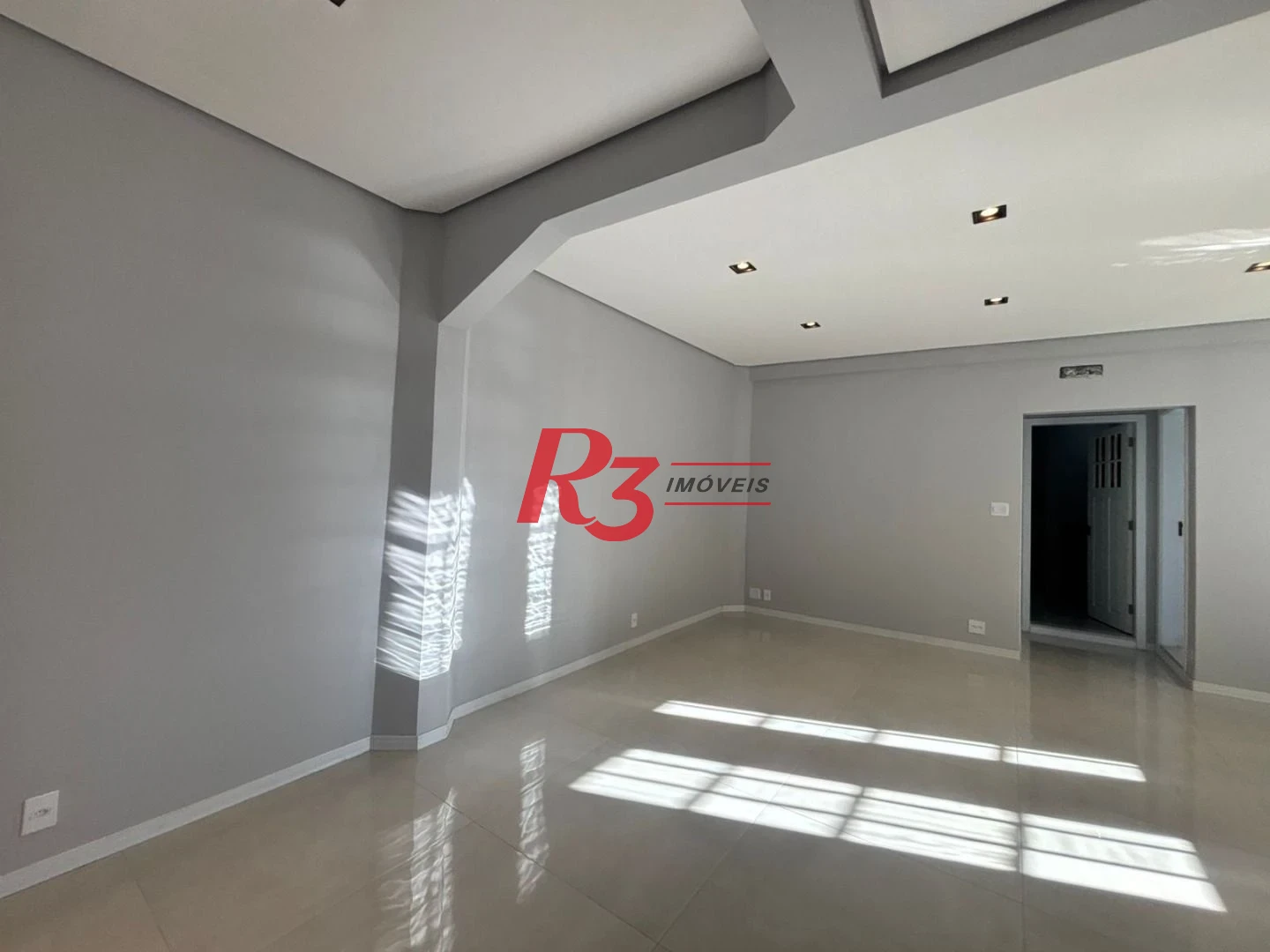 Apartamento à venda, 83 m² por R$ 780.000,00 - Gonzaga - Santos/SP