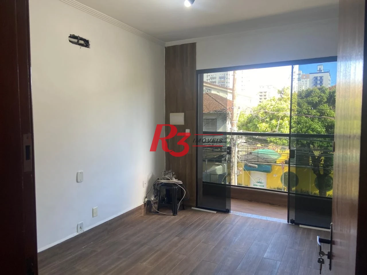 Sobrado com 2 dormitórios à venda, 240 m² por R$ 1.770.000,00 - Gonzaga - Santos/SP