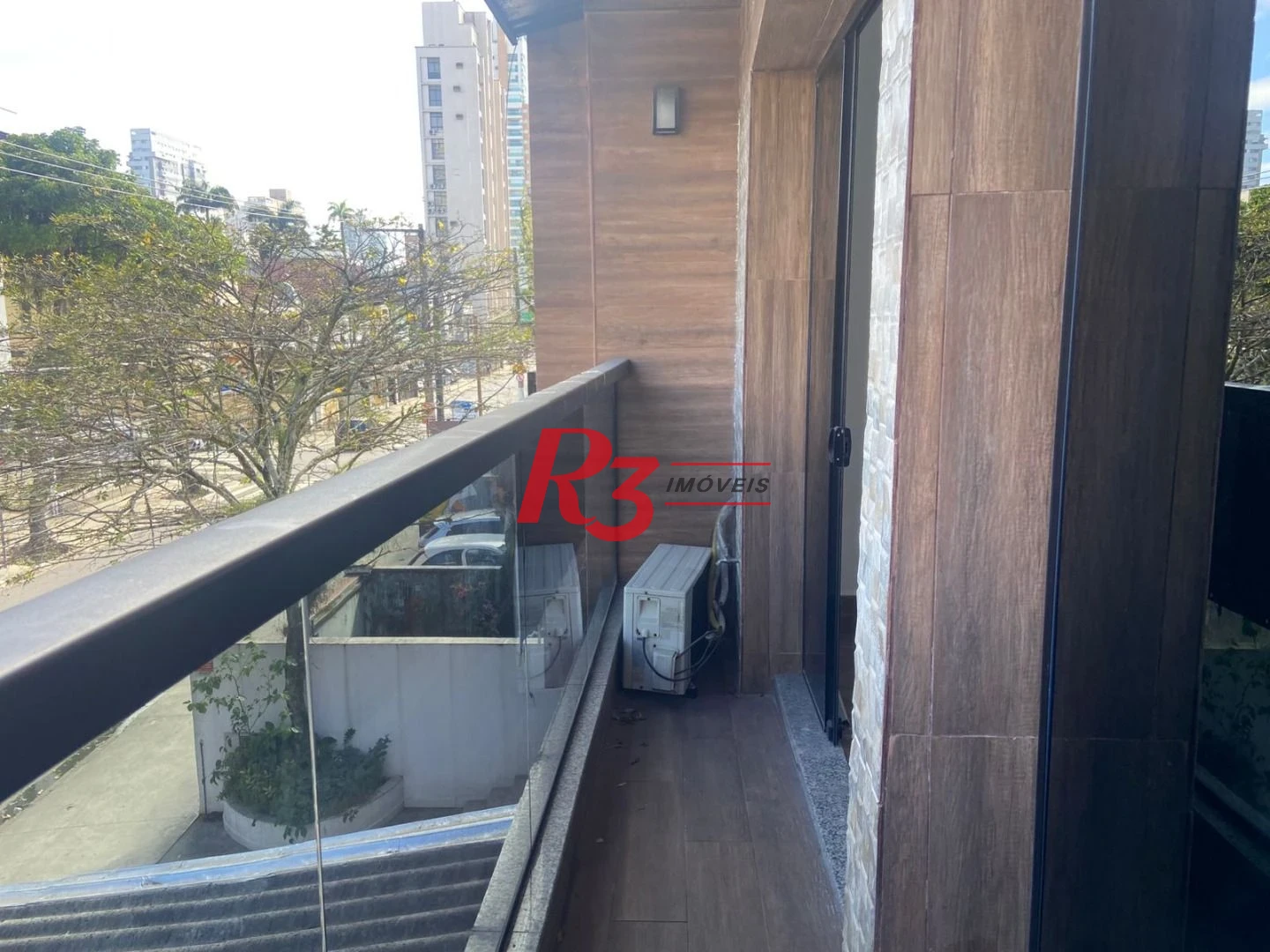 Sobrado com 2 dormitórios à venda, 240 m² por R$ 1.770.000,00 - Gonzaga - Santos/SP