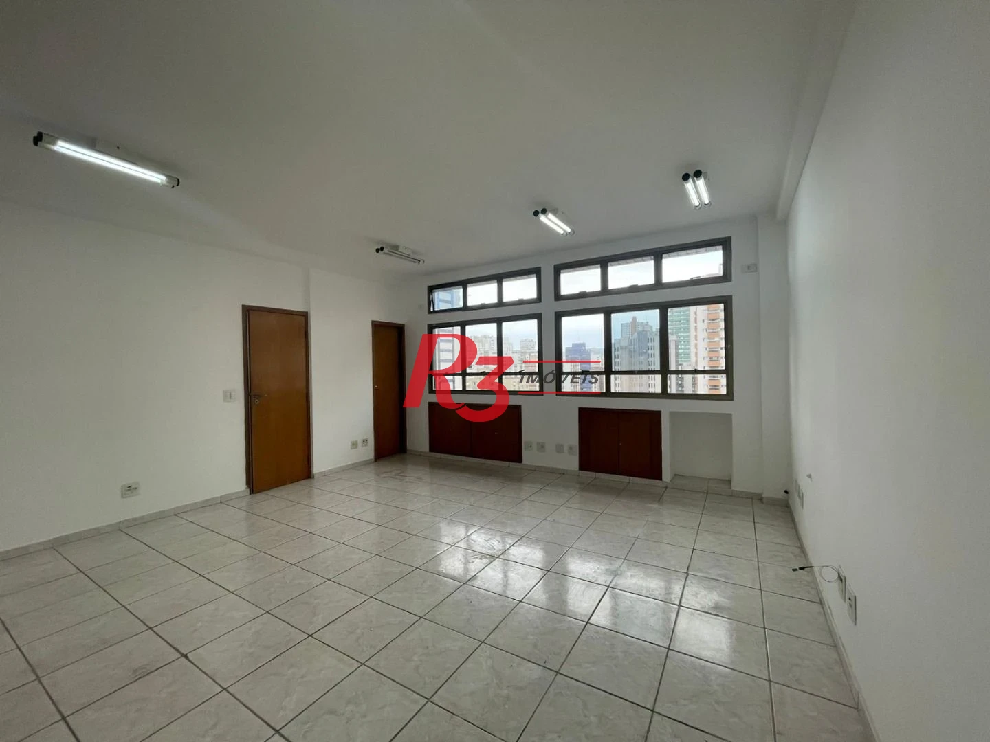 Sala para alugar, 42 m² por R$ 2.900,00/mês - Boqueirão - Santos/SP