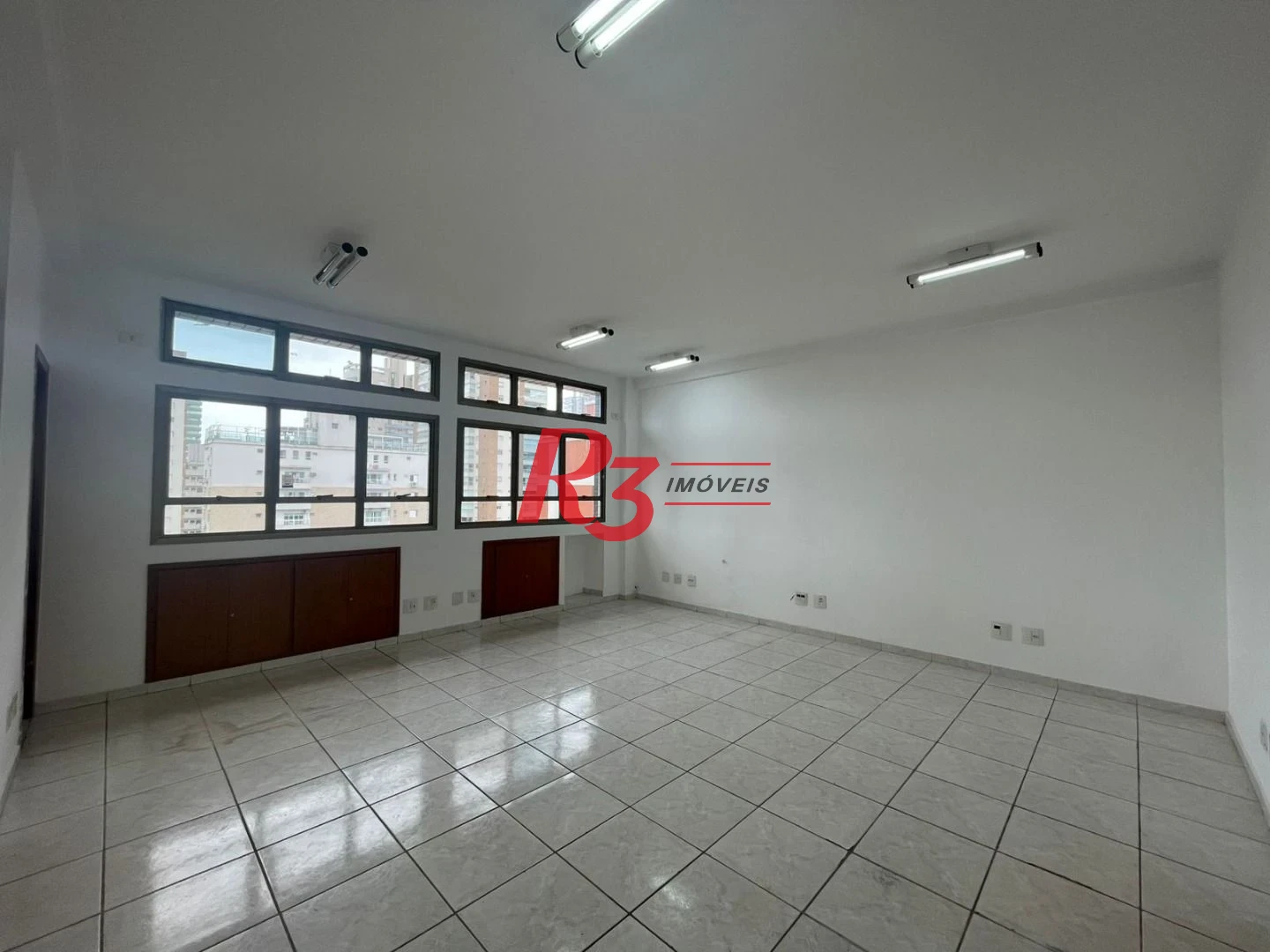 Sala para alugar, 42 m² por R$ 2.900,00/mês - Boqueirão - Santos/SP