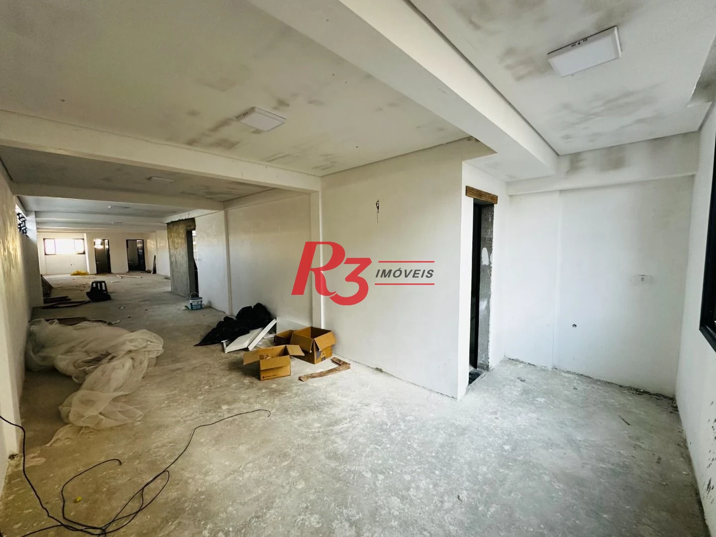 Loja para alugar, 140 m² por R$ 12.000,00/mês - Ponta da Praia - Santos/SP