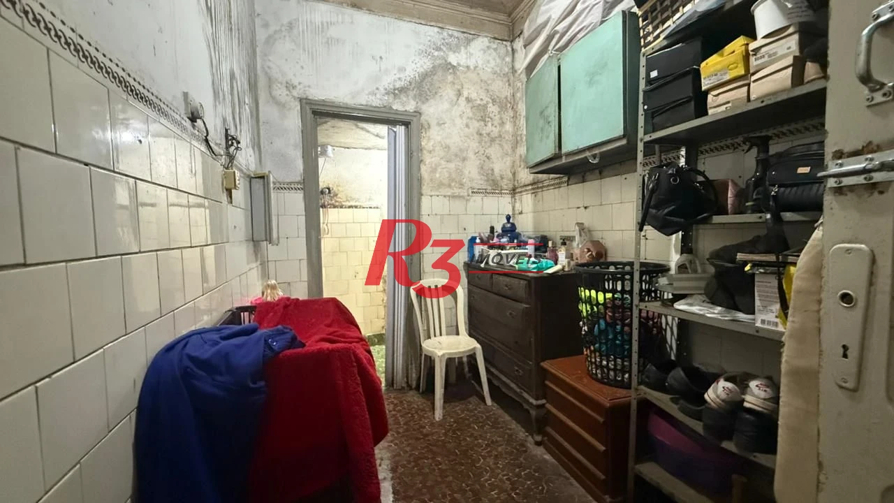 Sobrado à venda, 192 m² por R$ 650.000,00 - Vila Nova - Santos/SP
