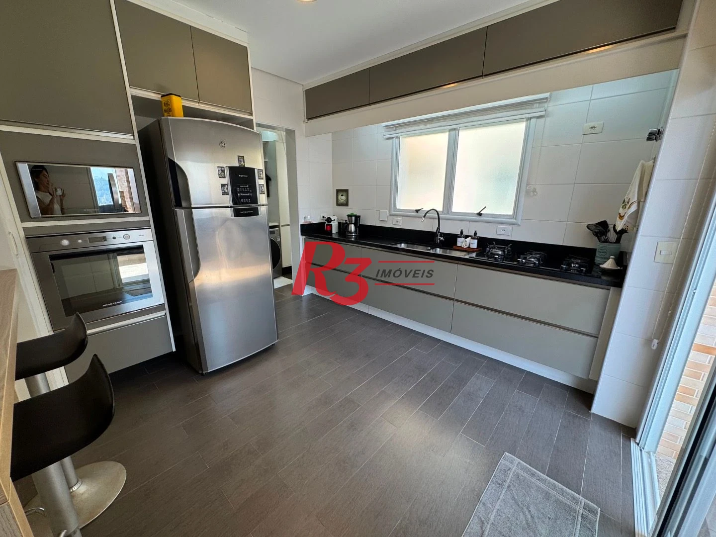 Cobertura à venda, 230 m² por R$ 4.000.000,00 - Gonzaga - Santos/SP