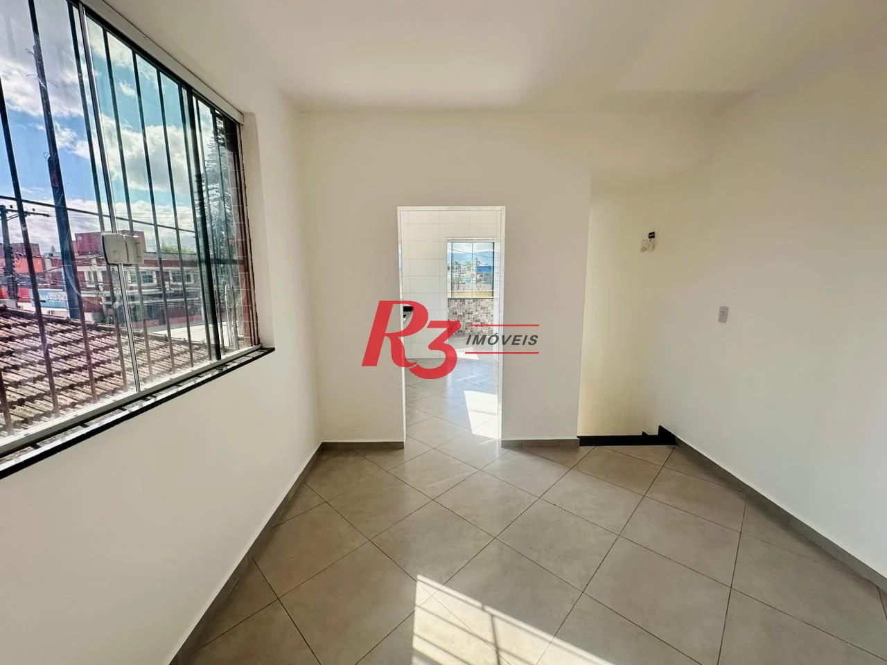 Casa à venda, 72 m² por R$ 270.000,00 - Chico de Paula - Santos/SP