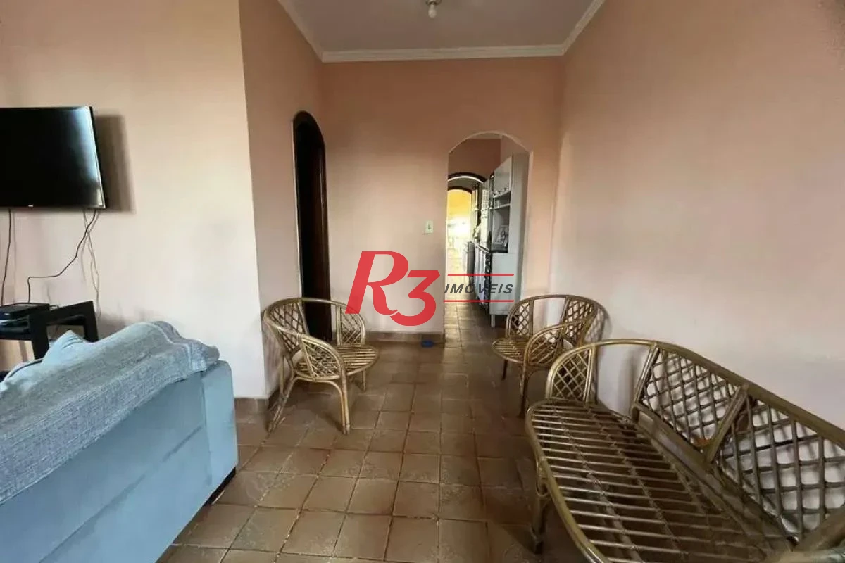 Sobrado com 3 dormitórios à venda, 200 m² por R$ 800.000,00 - Santa Maria - Santos/SP