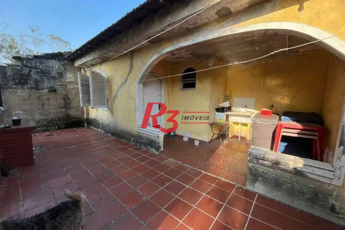 Sobrado com 3 dormitórios à venda, 200 m² por R$ 800.000,00 - Santa Maria - Santos/SP