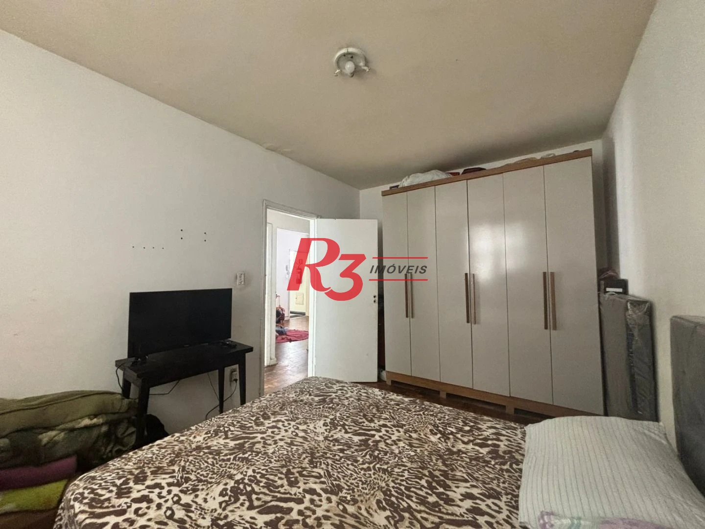 Apartamento com 2 dormitórios à venda, 65 m² por R$ 350.000,00 - Boqueirão - Santos/SP