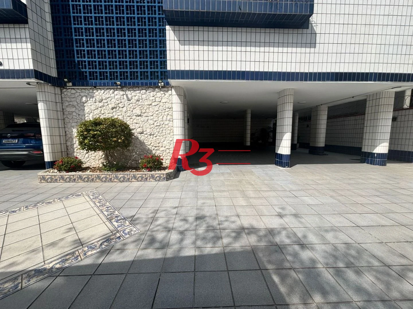 Apartamento com 2 dormitórios à venda, 65 m² por R$ 350.000,00 - Boqueirão - Santos/SP
