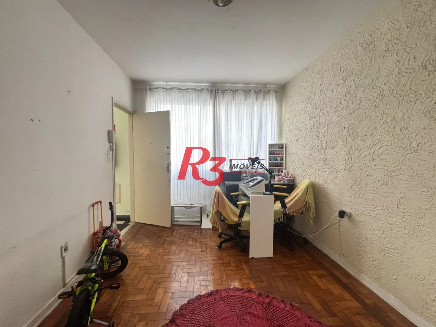 Apartamento com 2 dormitórios à venda, 65 m² por R$ 350.000,00 - Boqueirão - Santos/SP