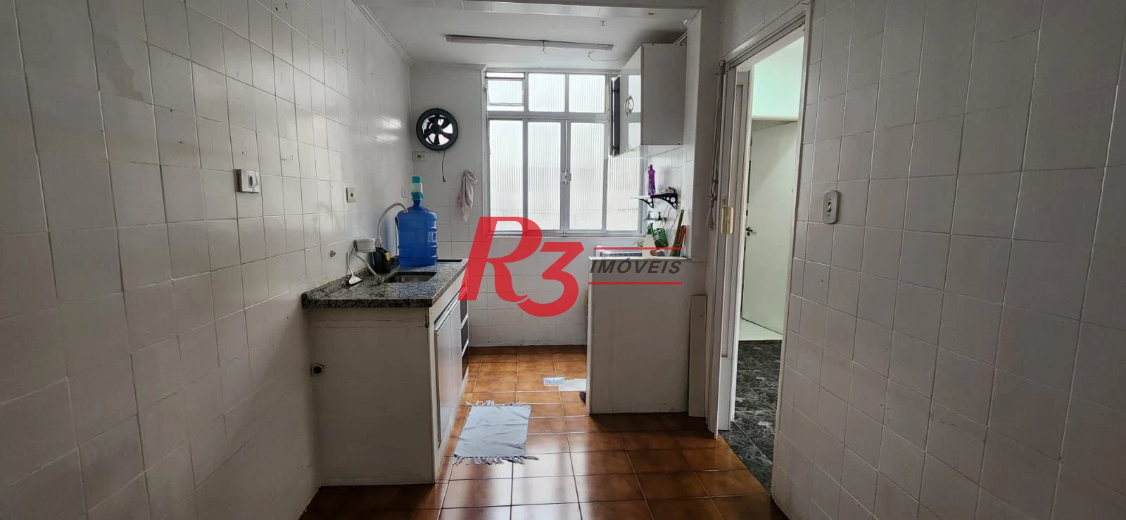 Apartamento com 2 dormitórios para alugar, 76 m² por R$ 3.000,02/mês - Campo Grande - Santos/SP