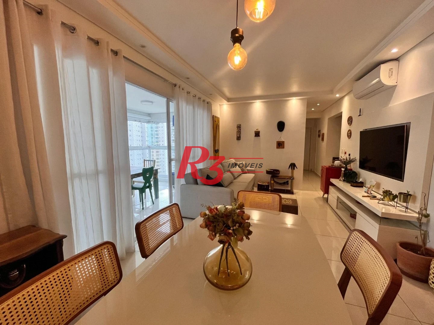 Apartamento com 3 dormitórios à venda, 111 m² por R$ 1.150.000,00 - Ponta da Praia - Santos/SP