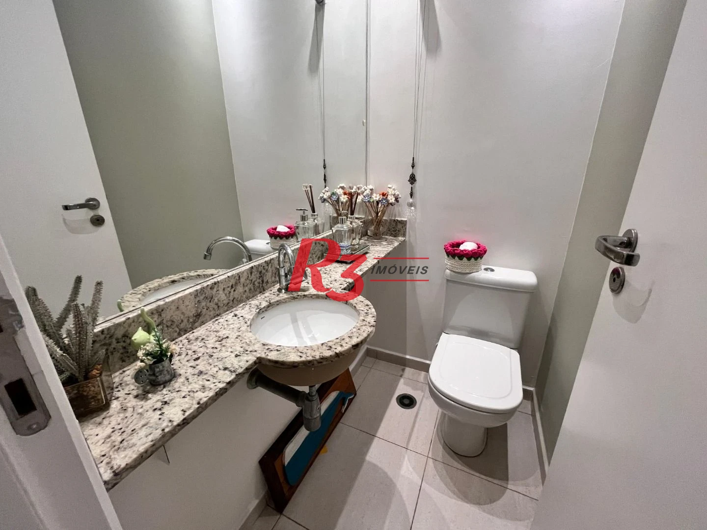 Apartamento com 3 dormitórios à venda, 111 m² por R$ 1.150.000,00 - Ponta da Praia - Santos/SP