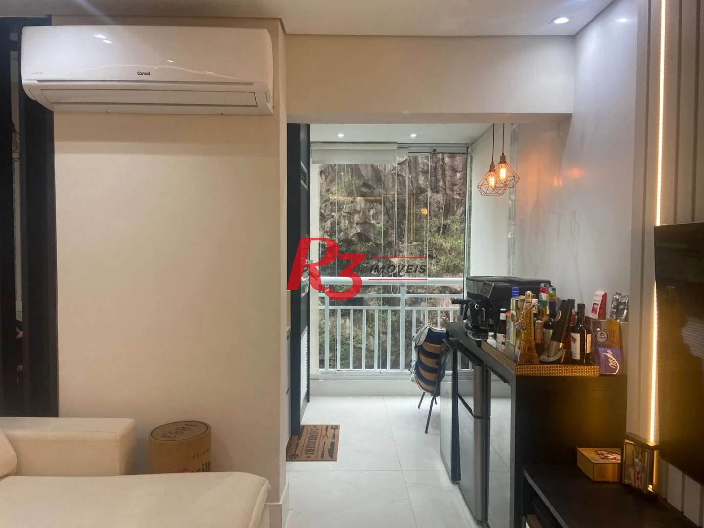 Apartamento com 2 dormitórios à venda, 85 m² por R$ 960.000,00 - Marapé - Santos/SP