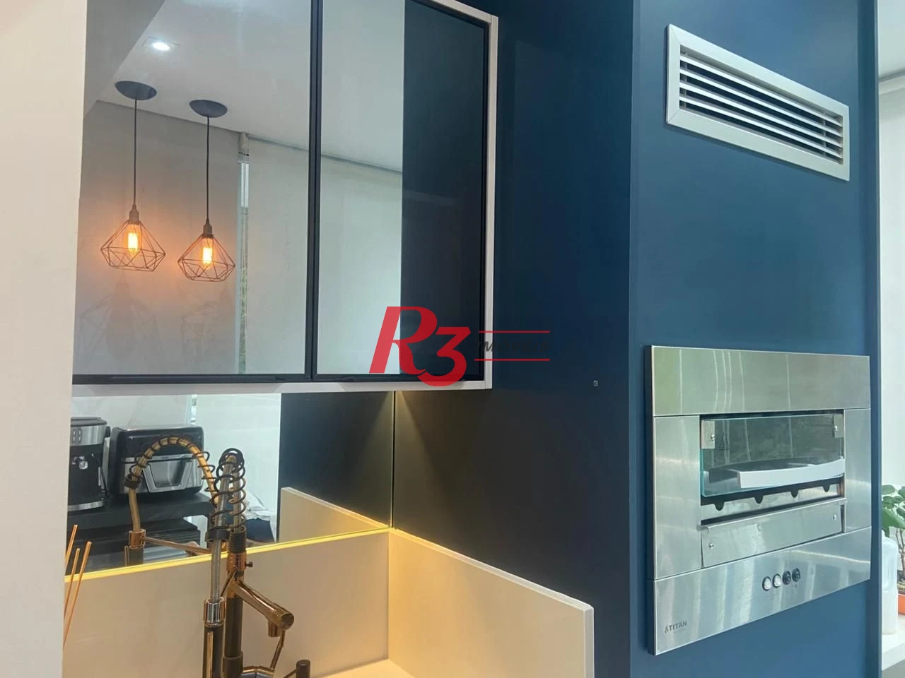Apartamento com 2 dormitórios à venda, 85 m² por R$ 960.000,00 - Marapé - Santos/SP