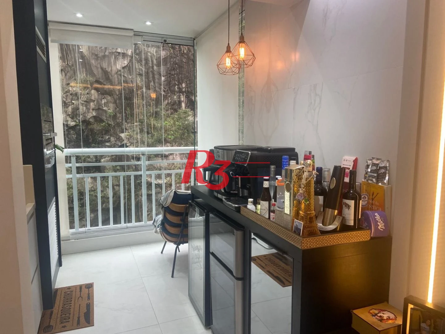 Apartamento com 2 dormitórios à venda, 85 m² por R$ 960.000,00 - Marapé - Santos/SP