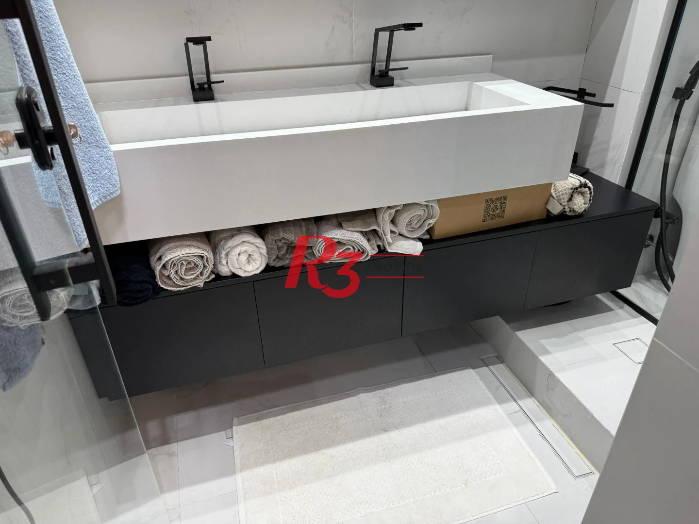 Apartamento com 2 dormitórios à venda, 85 m² por R$ 960.000,00 - Marapé - Santos/SP
