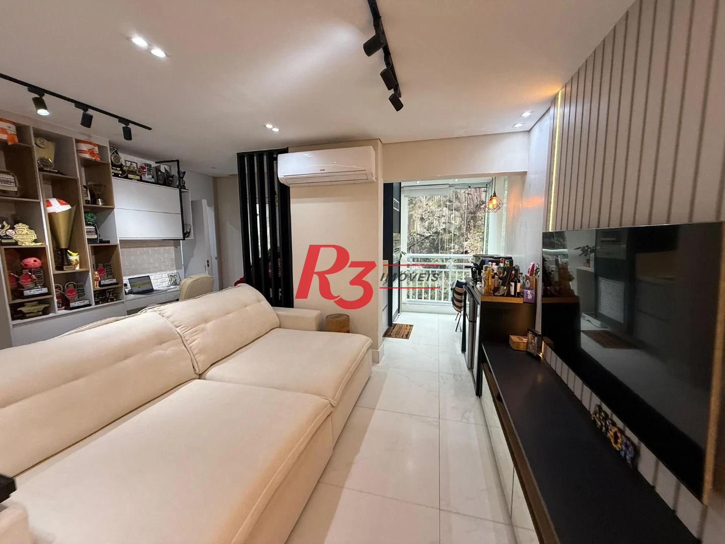 Apartamento com 2 dormitórios à venda, 85 m² por R$ 960.000,00 - Marapé - Santos/SP