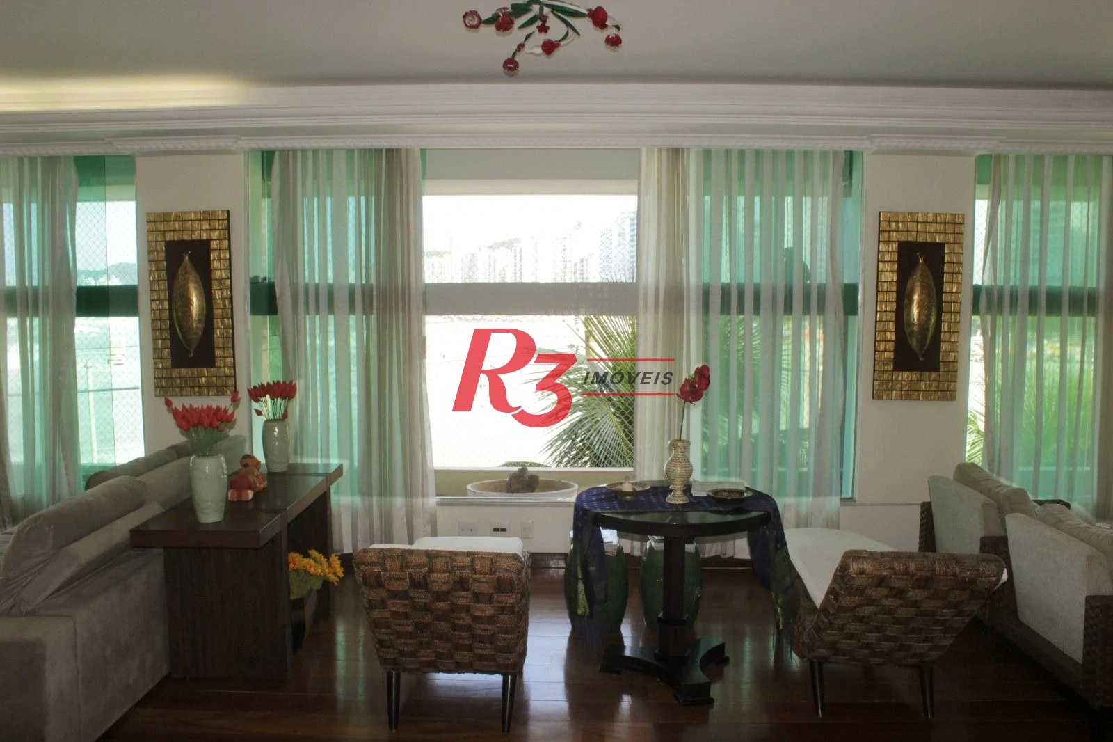 Apartamento Garden com 4 dormitórios à venda, 412 m² por R$ 1.800.000,00 - Morro do Maluf - Guarujá/SP