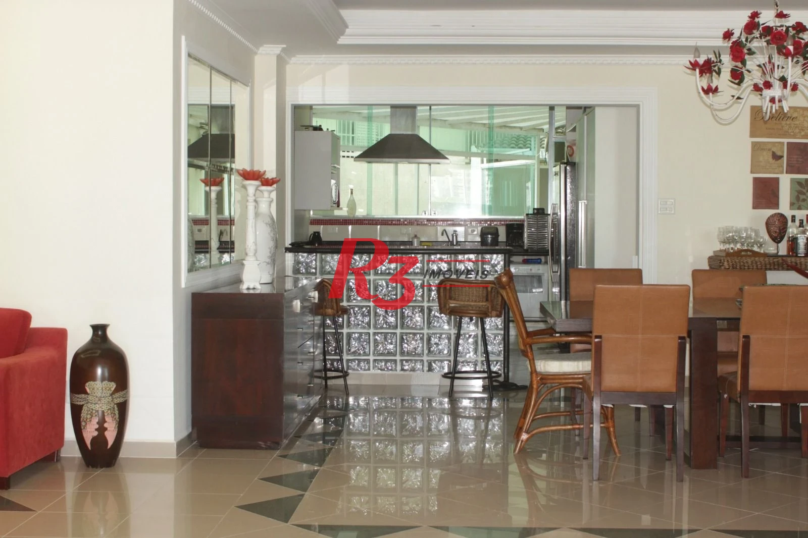 Apartamento Garden com 4 dormitórios à venda, 412 m² por R$ 1.800.000,00 - Morro do Maluf - Guarujá/SP