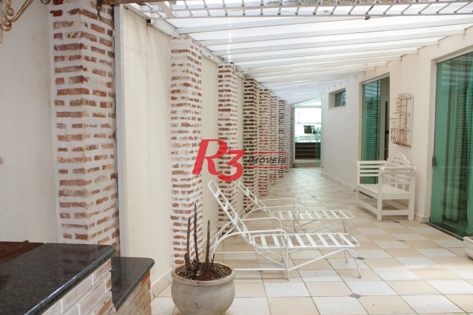 Apartamento Garden com 4 dormitórios à venda, 412 m² por R$ 1.800.000,00 - Morro do Maluf - Guarujá/SP