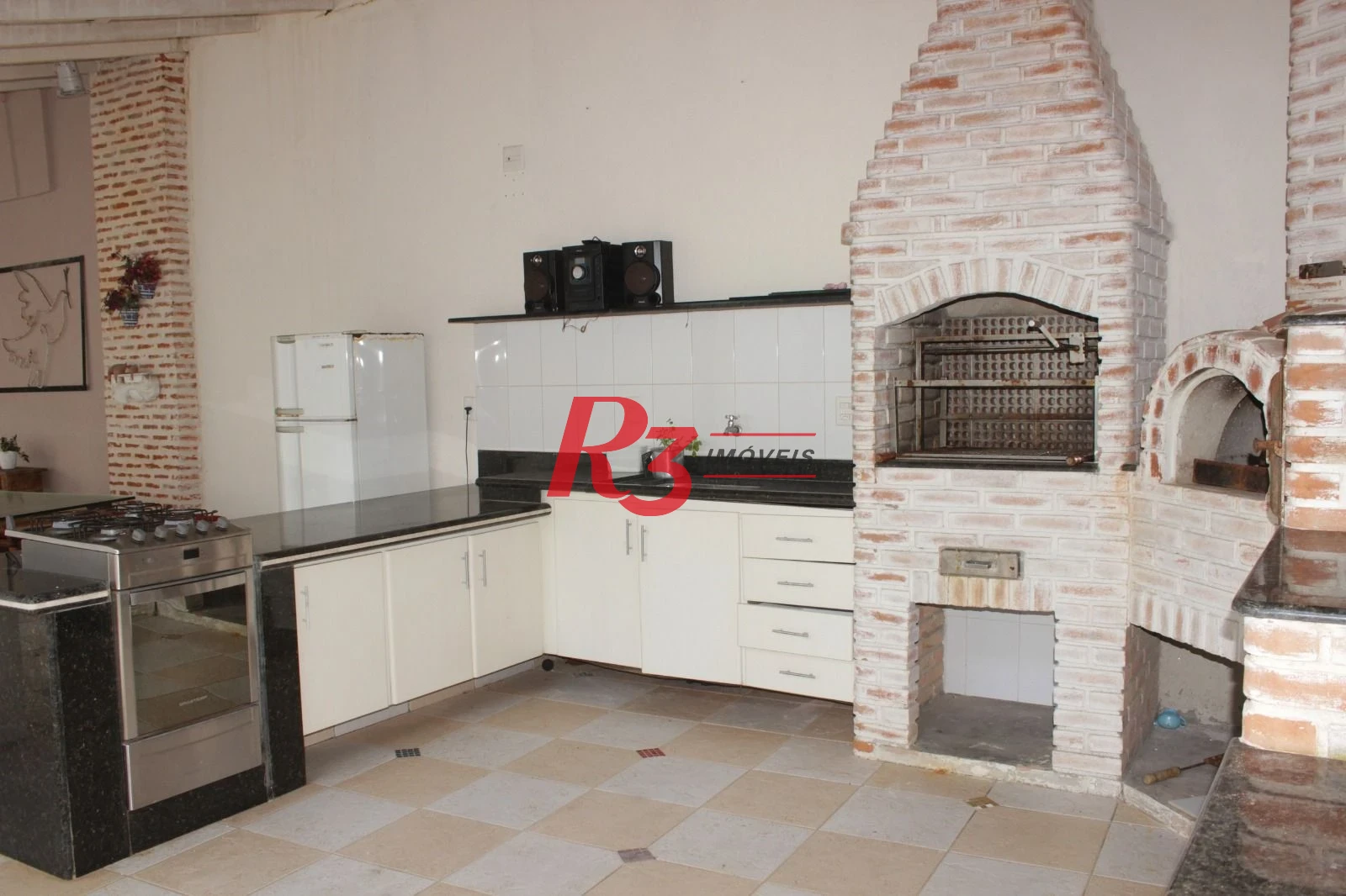 Apartamento Garden com 4 dormitórios à venda, 412 m² por R$ 1.800.000,00 - Morro do Maluf - Guarujá/SP