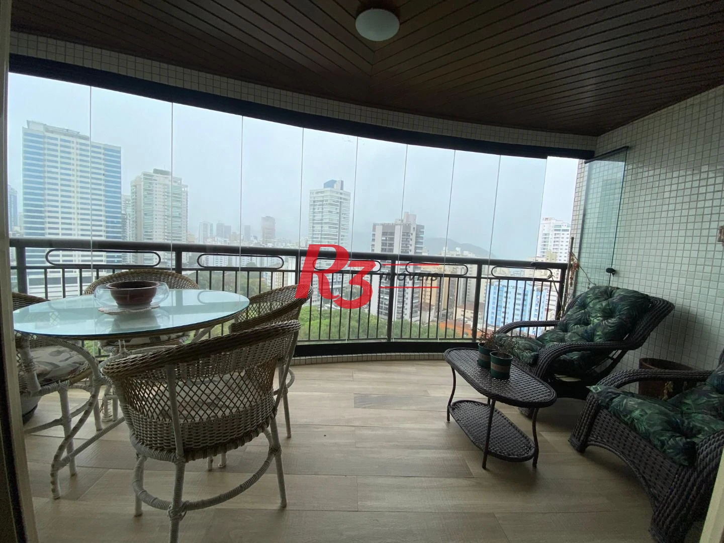 Apartamento com 3 dormitórios à venda, 185 m² por R$ 2.350.000,00 - Aparecida - Santos/SP