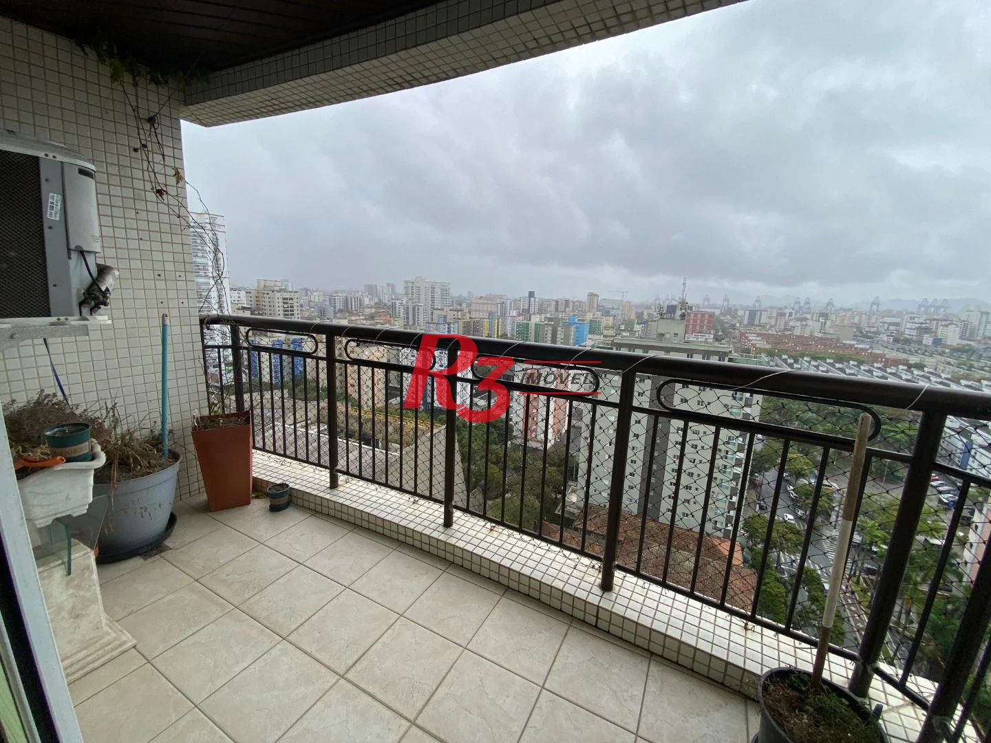 Apartamento com 3 dormitórios à venda, 185 m² por R$ 2.350.000,00 - Aparecida - Santos/SP