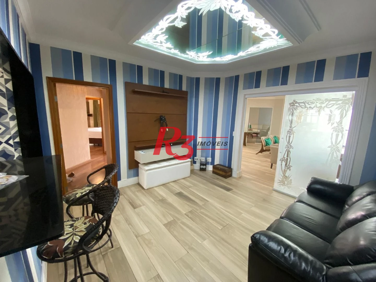 Apartamento com 3 dormitórios à venda, 185 m² por R$ 2.350.000,00 - Aparecida - Santos/SP