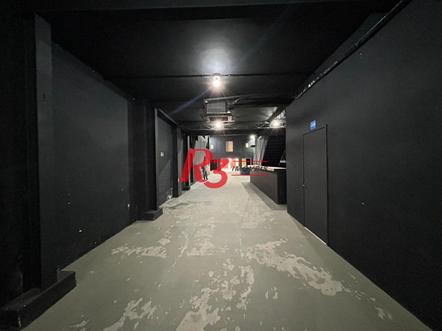 Galpão para alugar, 850 m² por R$ 18.668,30/mês - Centro - Santos/SP
