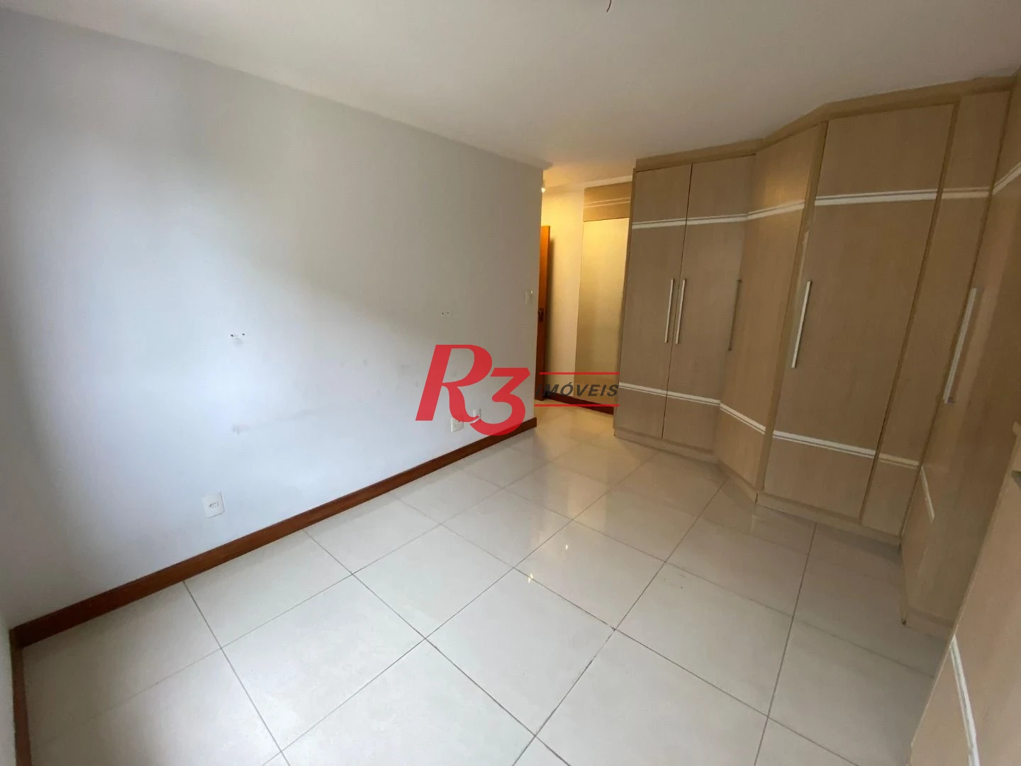 Apartamento com 3 dormitórios à venda, 157 m² por R$ 1.100.000,00 - Embaré - Santos/SP