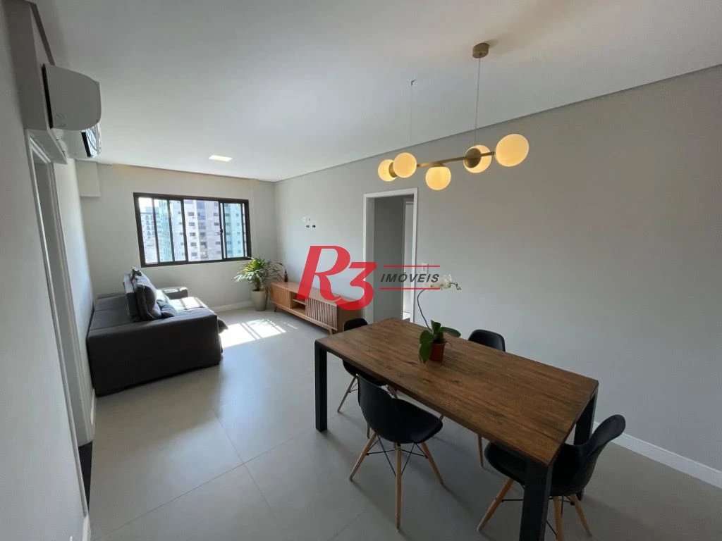 Apartamento com 2 dormitórios à venda, 72 m² por R$ 640.000,00 - Embaré - Santos/SP
