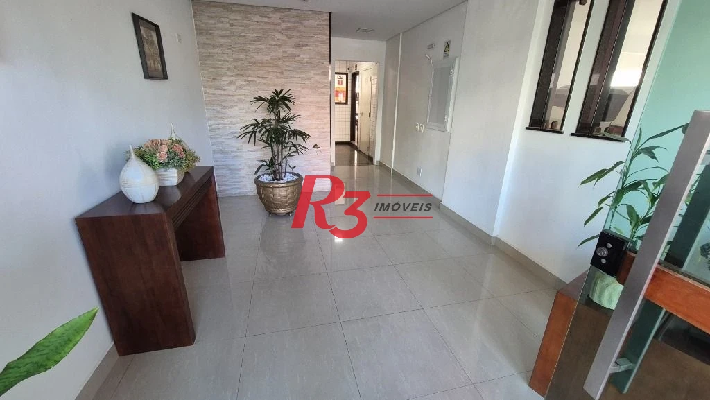 Apartamento com 2 dormitórios à venda, 72 m² por R$ 640.000,00 - Embaré - Santos/SP