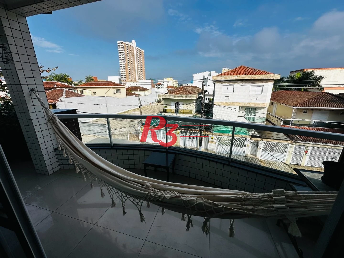 Casa com 3 dormitórios à venda, 210 m² por R$ 650.000,00 - Centro - São Vicente/SP