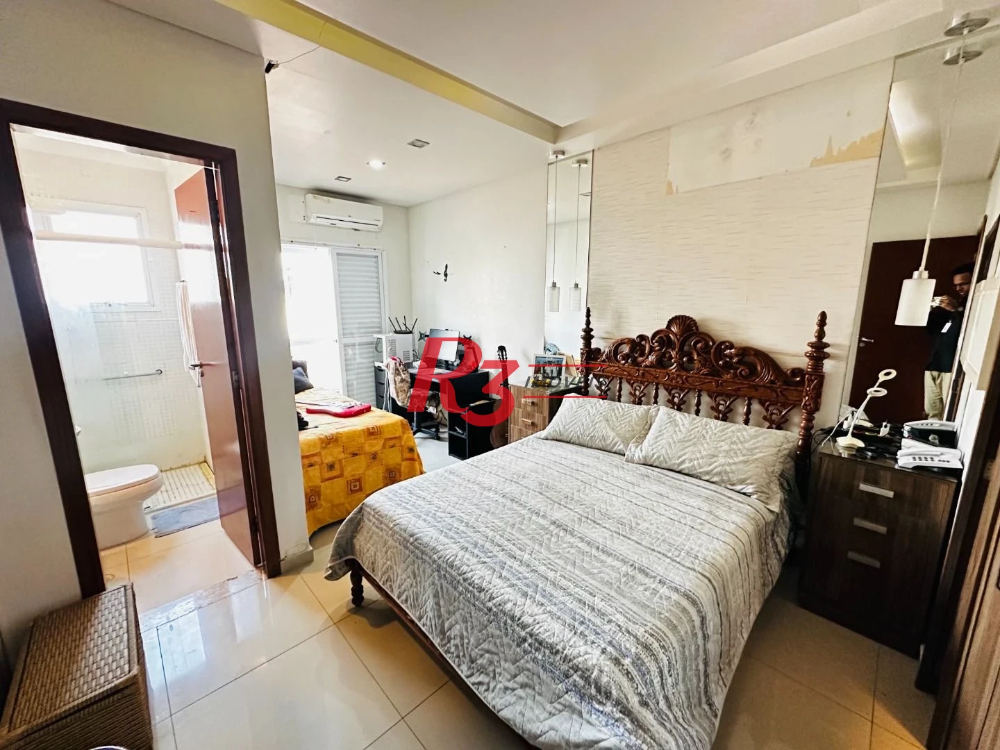 Casa com 3 dormitórios à venda, 210 m² por R$ 650.000,00 - Centro - São Vicente/SP