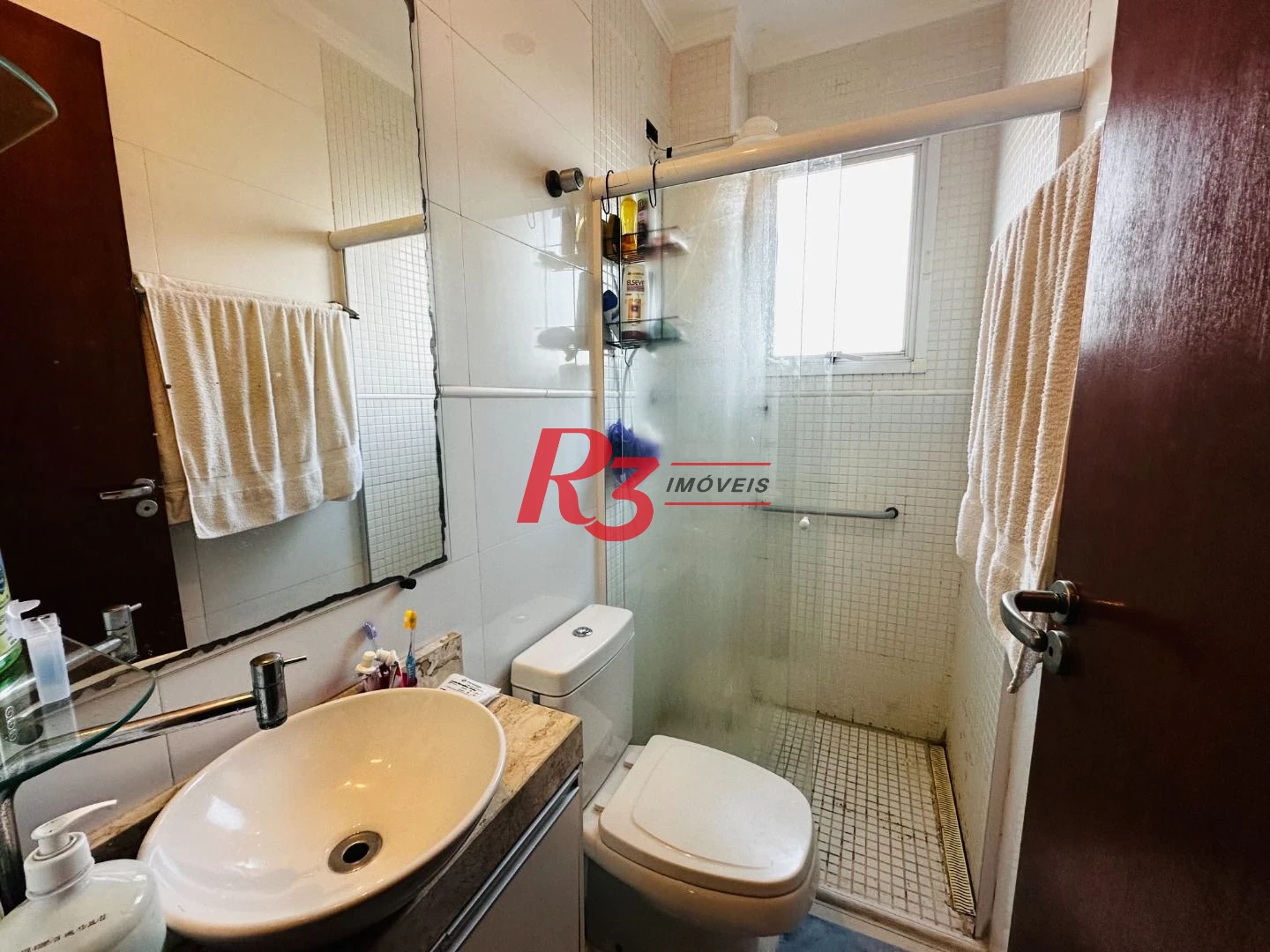 Casa com 3 dormitórios à venda, 210 m² por R$ 650.000,00 - Centro - São Vicente/SP