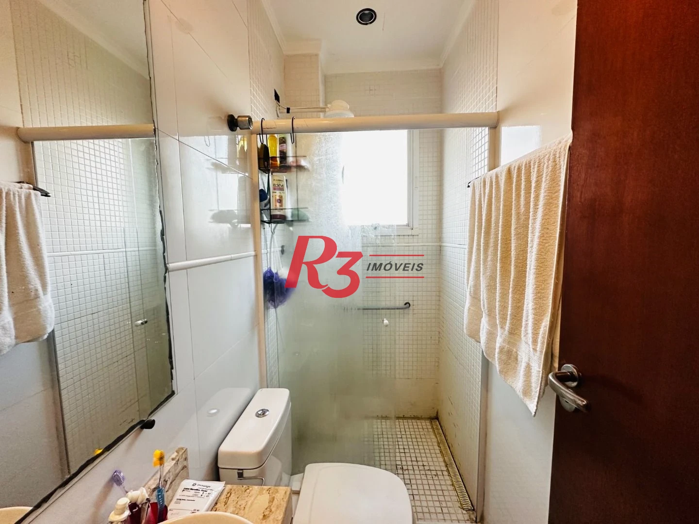 Casa com 3 dormitórios à venda, 210 m² por R$ 650.000,00 - Centro - São Vicente/SP
